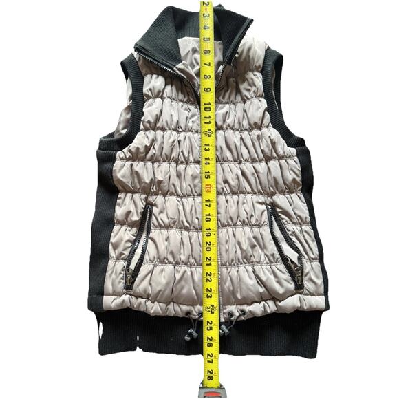 Calvin Klein Women’s Beige Performance Vest - Size Small - Picture 7 of 9